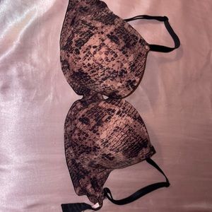 Victoria secret bra 32DD